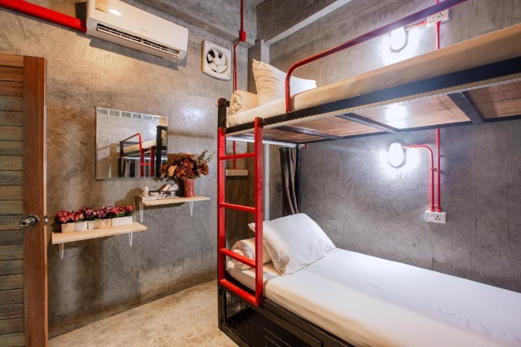 Sleeper Hostel Ao Nang Eksteriør bilde