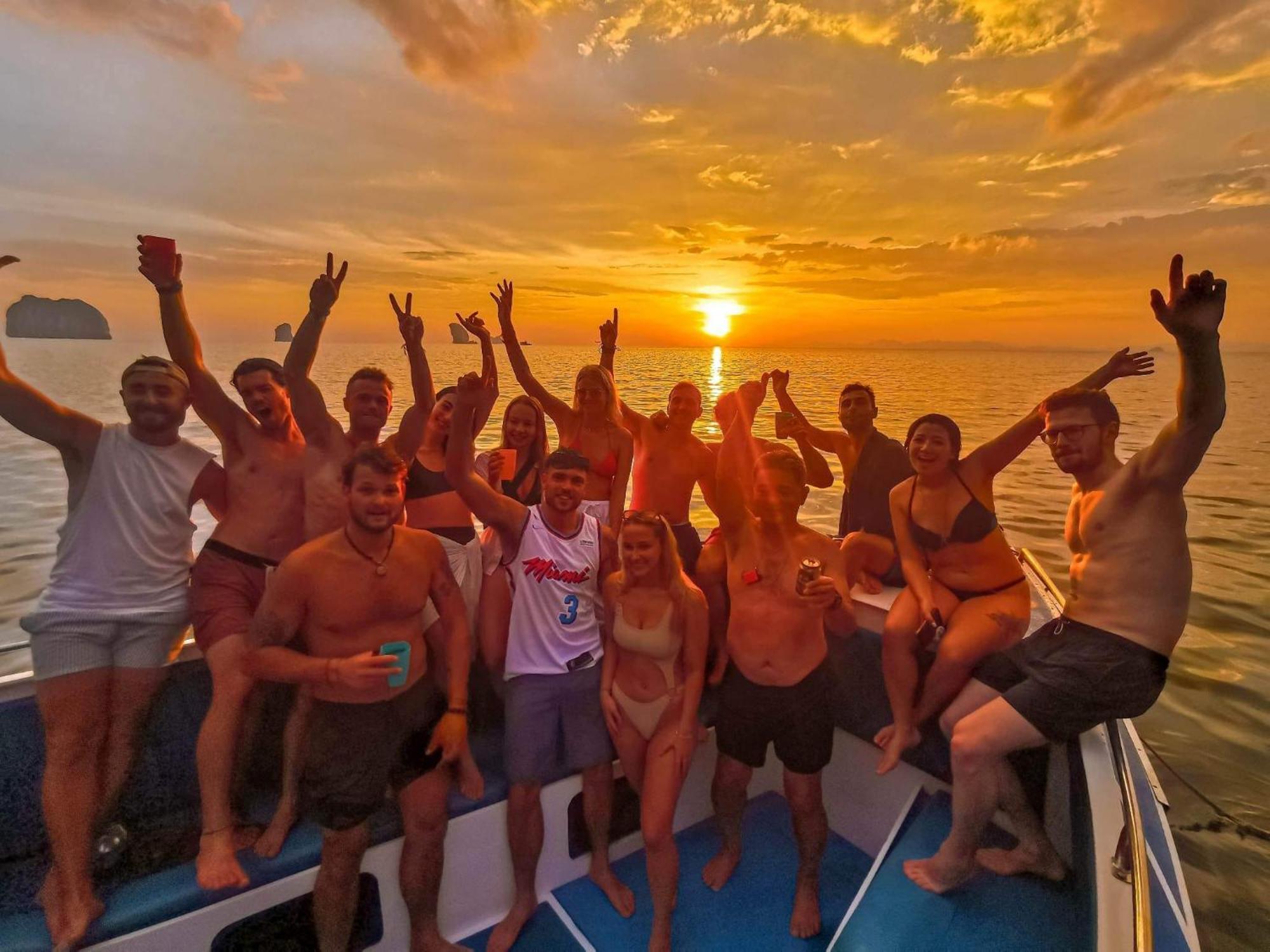 Sleeper Hostel Ao Nang Eksteriør bilde